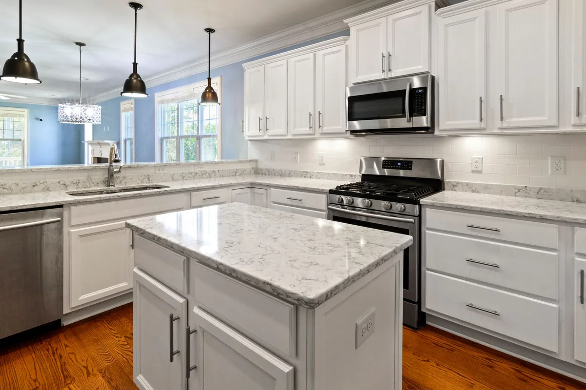 Filth & Squalor Cleanup in Ives Estates, FL
